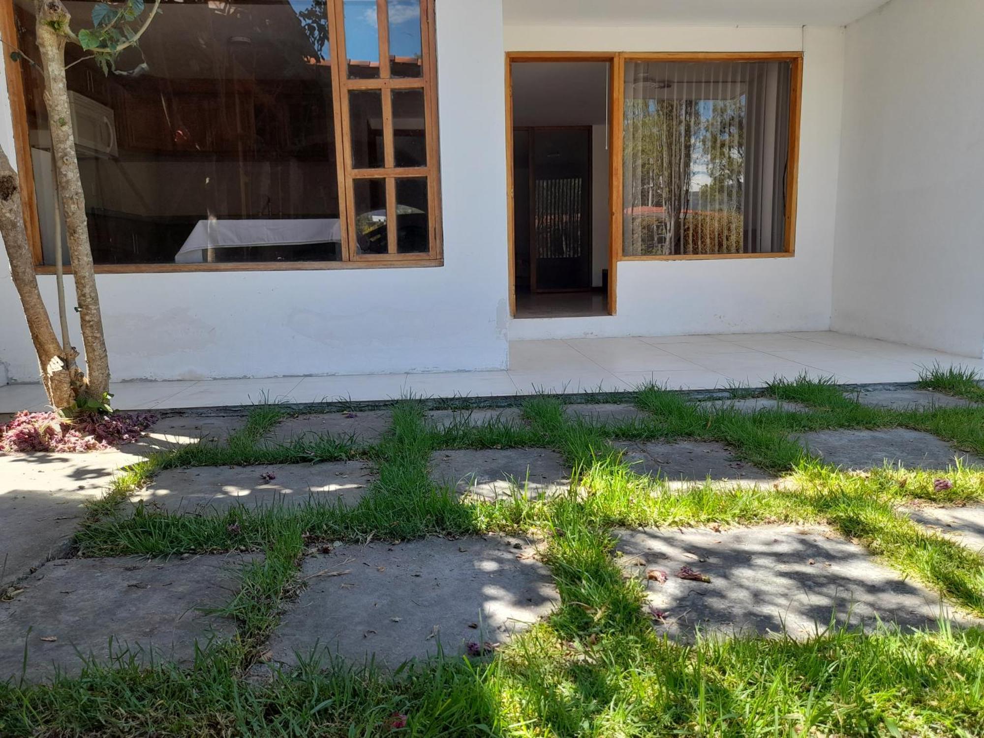 Bamboo Village Place Tumbaco المظهر الخارجي الصورة